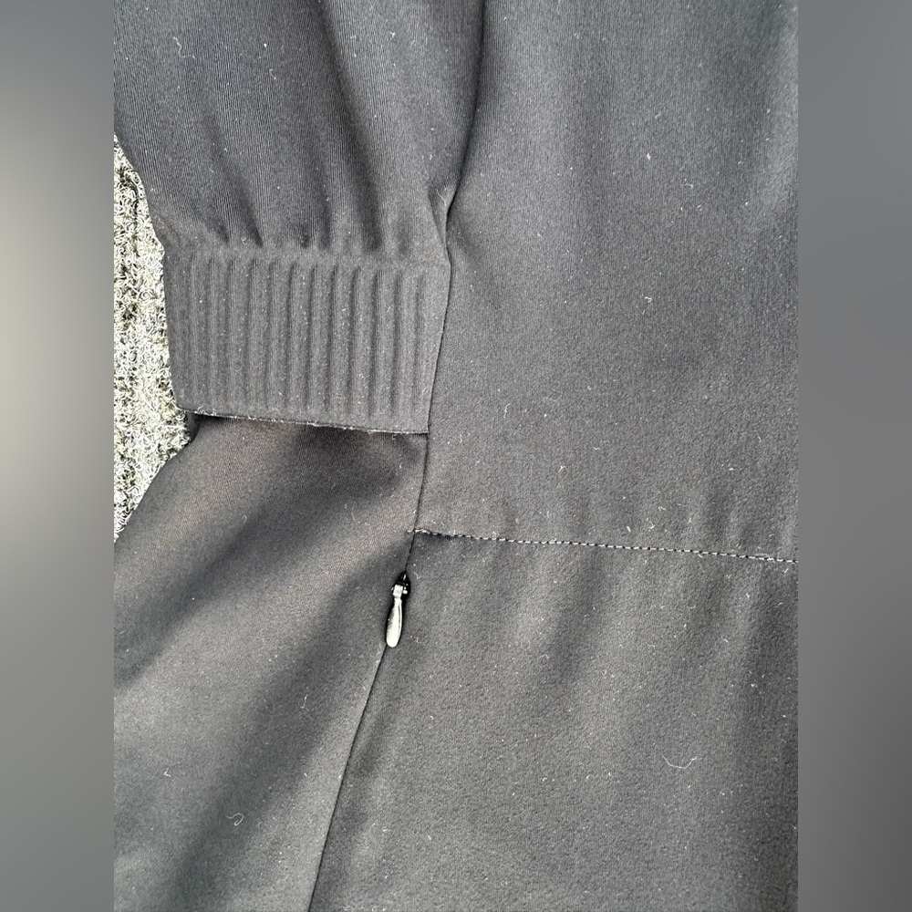 Black Fabletics Trinity Cold Weather Performance Jacket Size M Vent Pockets - Picture 9 of 14